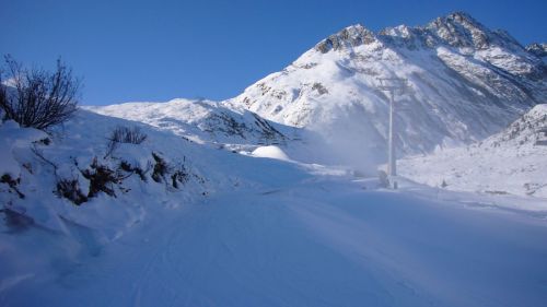 Beschneiung bei Mulinatsch
