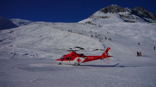 25. Dezember 2006: Die Rega-Crew berichtete, dass es nirgends so schön sei zum Skifahren in der Gegend wie in Sedrun

