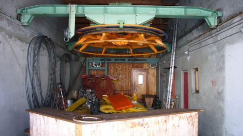 Alte Talstation des Doppelliftes
