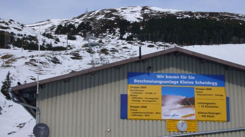 Werbung für die neue Schneeanlage

