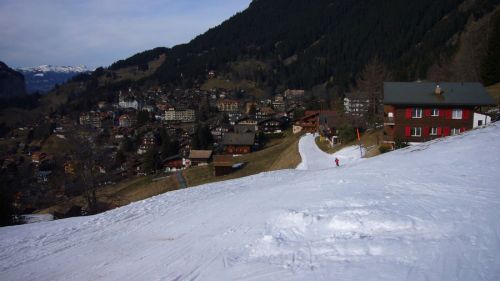 Talabfahrt nach Wengen: Schmal, aber eigentlich OK
