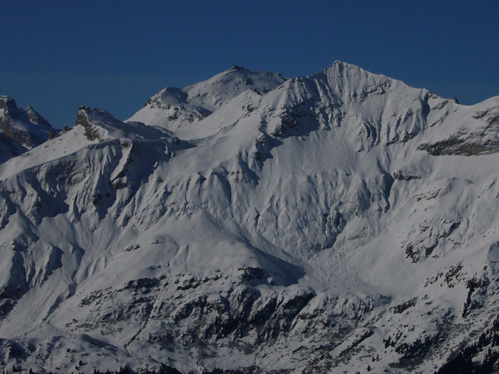 9.30 Uhr, Blick vom Männlichen zum Schilthorn...
