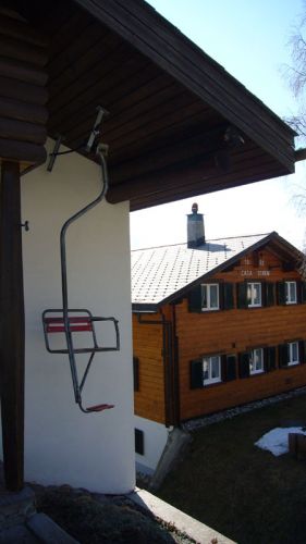Cungieri-Sessel beim Bahnhof...
