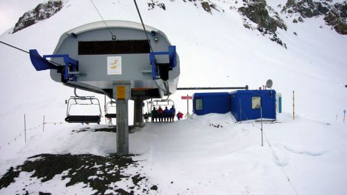 Bergstation 4KSB Mot da Ri - [url=http://www.jacomet.ch/themen/skilift/album/thumbnails.php?album=172]mehr Bilder dieser Bahn hier[/url]
