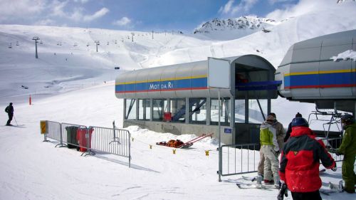 Talstation Mot da Ri - [url=http://www.jacomet.ch/themen/skilift/album/thumbnails.php?album=172]mehr Bilder dieser Anlage hier[/url]
