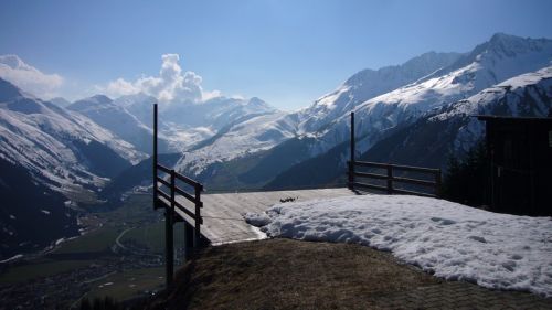 Wanderung nach Cungieri, 8. April 2007 - [url=http://www.jacomet.ch/themen/skilift/album/thumbnails.php?album=175]mehr Bilder dieses Tages hier[/url]
