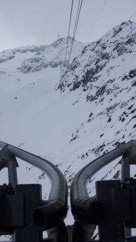 Gemsstockbahn mit verschiebbarem Einstiegspodest
