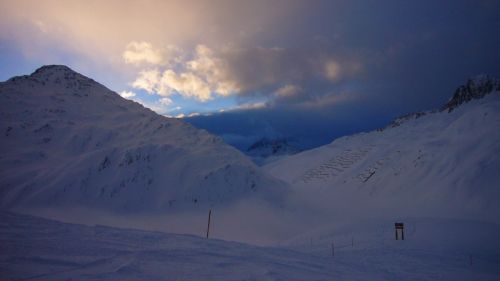 Die nächste Schneefront wartet hinter dem Galenstock
