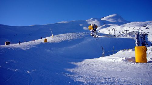Kleine Scheidegg, SB Lauberhorn (übrigens ist der ehemalige Sedruner Bahnhofvorstand Gusti Epp neu auf der Kleinen Scheidegg bei der WAB tätig - eine unerwartete, coole Begegnung heute!)
