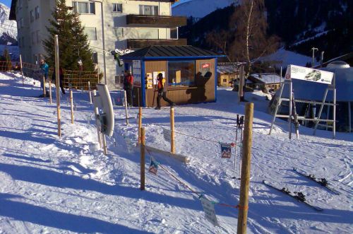 Neue freistehende Talstation mit Antrieb des Skiliftes Valtgeva
