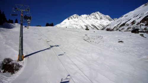 Talabfahrt: Trotz Schneemangels im Dorf kein Problem
