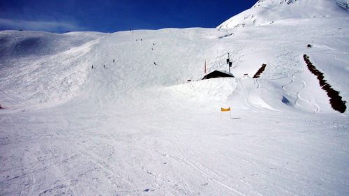 26. März 2008 - Herrlicher Pulverschnee, wenns auch zeitweise etwas papmig wurde; es ist viel wärmer geworden
