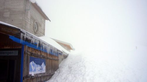 Samstag, 12. April 2008 - heute laufen die Lifte am Männlichen das letzte Mal
