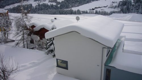 Samstag, 13. Dezember 2008: Herrliche Verhältnisse, im Dorf liegt fast ein Meter Schnee - wann gabs das letztmals?
