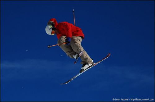 24. Dezember 2008, Snowpark Tegia Gronda (Foto: Lucas Jacomet) - [url=http://www.jacomet.ch/themen/skilift/album/thumbnails.php?album=208]mehr Jump-Fotos hier[/url]
