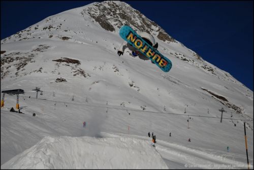 Snowpark Tegia Gronda, 24. Dezember 2008 (Foto: Lucas Jacomet)
