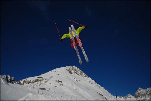 Snowpark Tegia Gronda, 24. Dezember 2008 (Foto: Lucas Jacomet)
