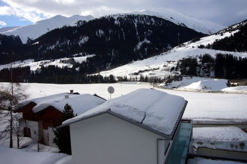 3. April 2009 - es hat nun deutlich weniger Schnee im Dorf
