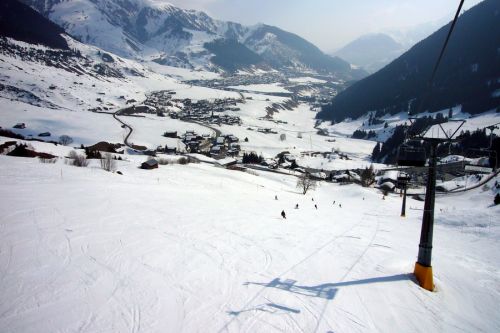Immer noch Schneeeeee en masse, Pisten wie aus dem Bilderbuch
