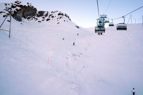 Hier ists recht prekär... Neuschnee her!
