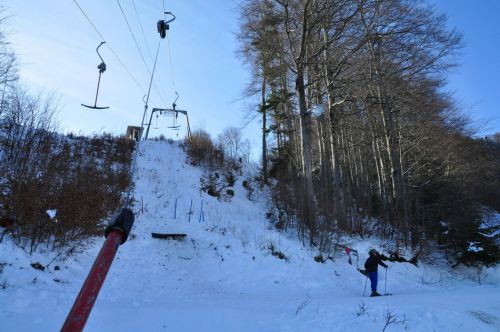 Hier wird abgebügelt - früher (heute noch bei mehr Schnee?) fuhr/fährt man ganz hoch

