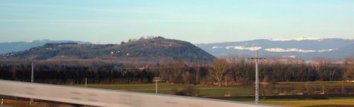 ... es geht in die Gegend um den Chasseral heute! (Hier mit dem Mont Vully)
