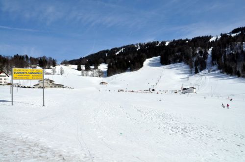 Ankunft in Les Bugnenets!
