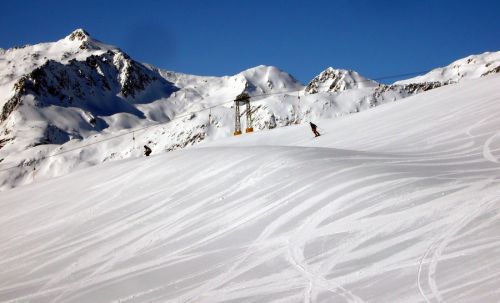 Und sogar Pulverschnee bis 11 Uhr...
