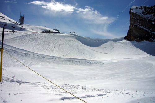 Mehr Anlagenfotos im [url=http://www.jacomet.ch/themen/skilift/album/thumbnails.php?album=202]Engelberg-Album[/url]
