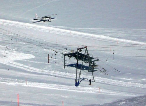 Achtung, Flugzeuge auf der Piste!
