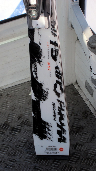 Der heutige Haupt-Testski: Wunderbar, der Rossignol!
