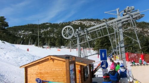Aufwisch vom Februar: Skifahren in Südfrankreich (Audibergue), mehr Fotos [url=http://www.jacomet.ch/themen/skilift/album/thumbnails.php?album=283]hier[/url]
