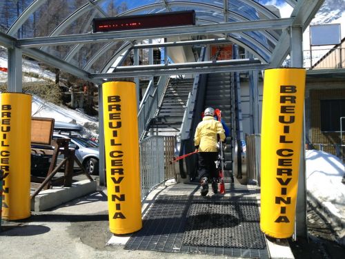 Neue Rolltreppe
