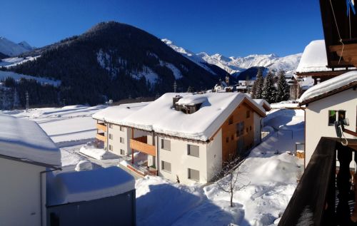 Es lebe das Zwischenhoch: Sedrun, Sonntag, 10. Februar 2013
