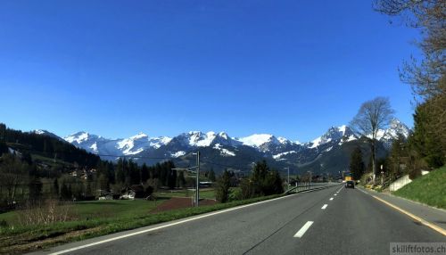 Bei Saanenmöser, 24. April 2018
