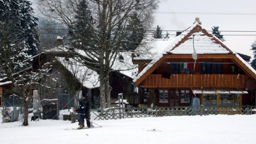 Skilift vor dem Haus: So muss das sein!
