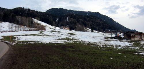 Skilift Schüpfheim - mehr Bilder dieser Anlage [url=http://www.stahlseil.ch/gallery/main.php?g2_itemId=116284]hier[/url]  und [url=http://www.seilbahnbilder.ch/galerie/index.php?cat=11]hier[/url] 
