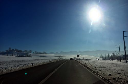 ... raus - schon ab Schwarzenburg scheint die Sonne!
