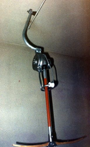 Prototyp SL-9H mit Holzsitz, ca. frühe 1970er-Jahre, Archiv WSO Oetwil
