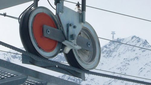 April 2007, Skilift Gurschen und Gemsstockbahn
