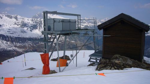 April 2007, Bergstation Skilift Gurschen
