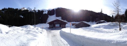 Sesselbahn Alpboden-Haldigrat, 31. Januar 2013 - mehr zu dieser Anlage [url=http://www.alpinforum.com/forum/viewtopic.php?f=53&t=43551]hier[/url] und [url=http://www.sommerschi.com/forum/viewtopic.php?f=8&t=1826]hier[/url] 
