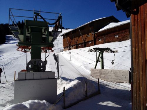 Fast wie Milez-Cuolm Val in Sedrun... solide WSO-Doppellift-Arbeit!
