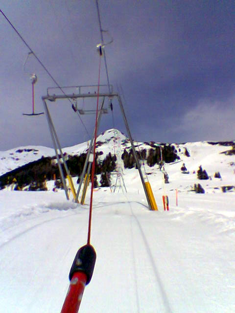 Honegg, April 2006
