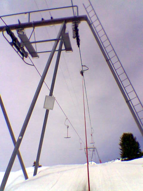 Honegg, April 2006
