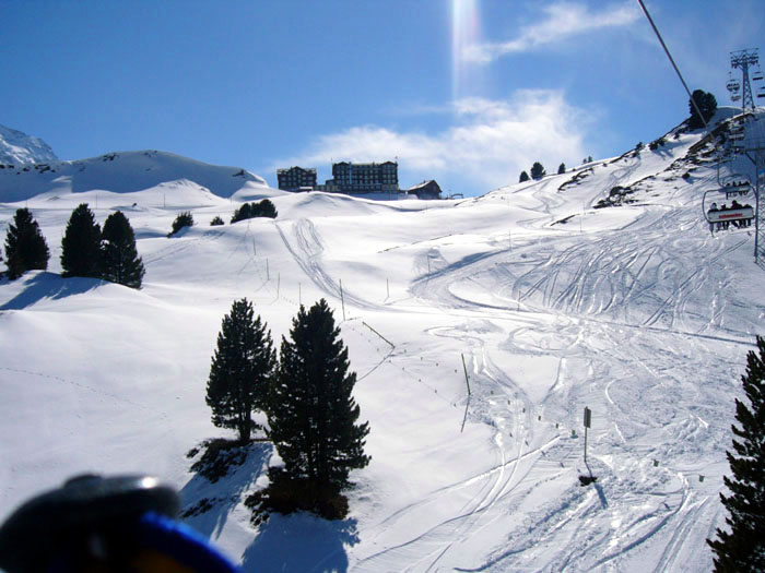 Arven, April 2006

