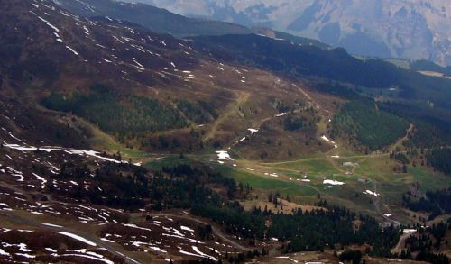 Schon früh ausgeapert... 30. April 2007, vom Eigergletscher aus gesehen

