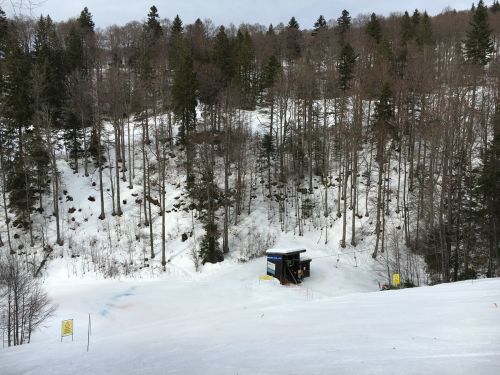 27. Januar 2016 - ein Video des Skilifttes gibt es [url=https://www.youtube.com/watch?v=MZVQYYXIxn4]hier[/url] 
