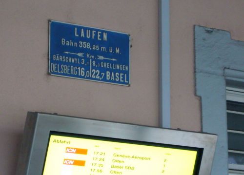 Via Laufen (danke fürs Fahren, Michi)...
