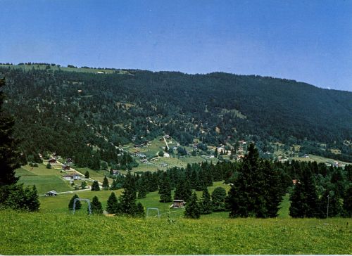 Postkarte Prés-d'Orvin, ca. 1970er-Jahre (Archiv [url=http://skilift-nostalgie.ch]Jakob Schuler[/url])

